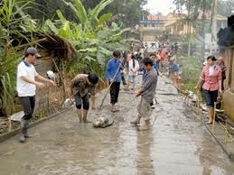 ສະຫລຸບ 10 ປີ ແຫ່ງການກໍ່ສ້າງ     ລະບົບຄົມມະນາຄົມເຂດຊົນນະບົດ - ảnh 1